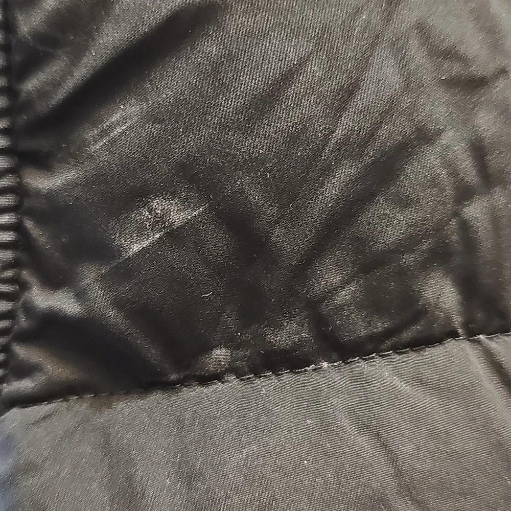 240. Lululemon Down Pullover Hoodie - Picture 10 of 10